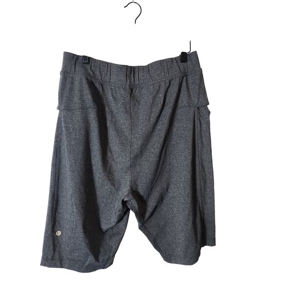 Men's Lululemon Charcoal Gray Elastic Drawstrings Waist with pockets Size Large - Picture 2 of 4